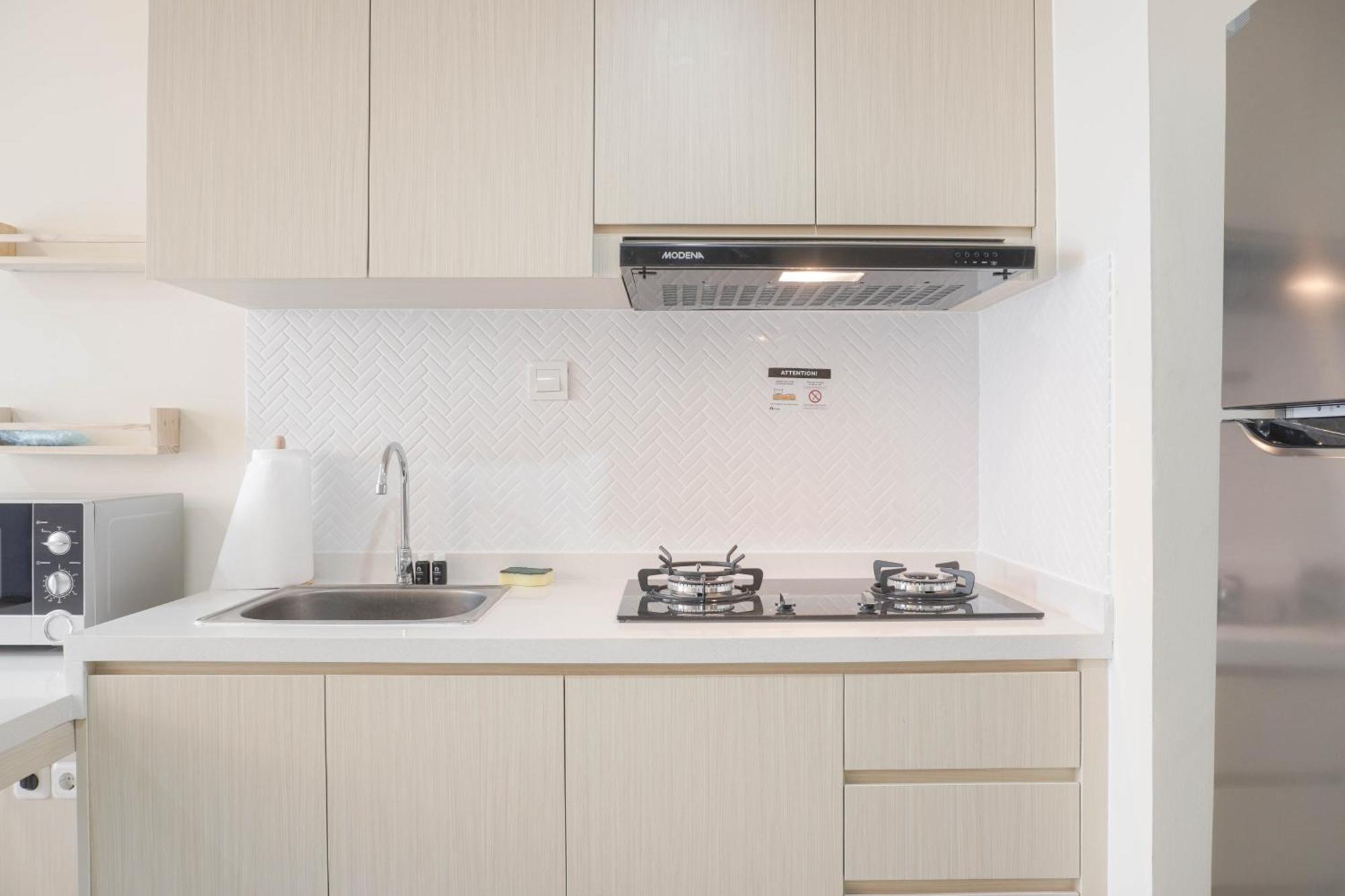 Pangsapuri And Comfort 2br At Pejaten Park By Travelio Jakarta