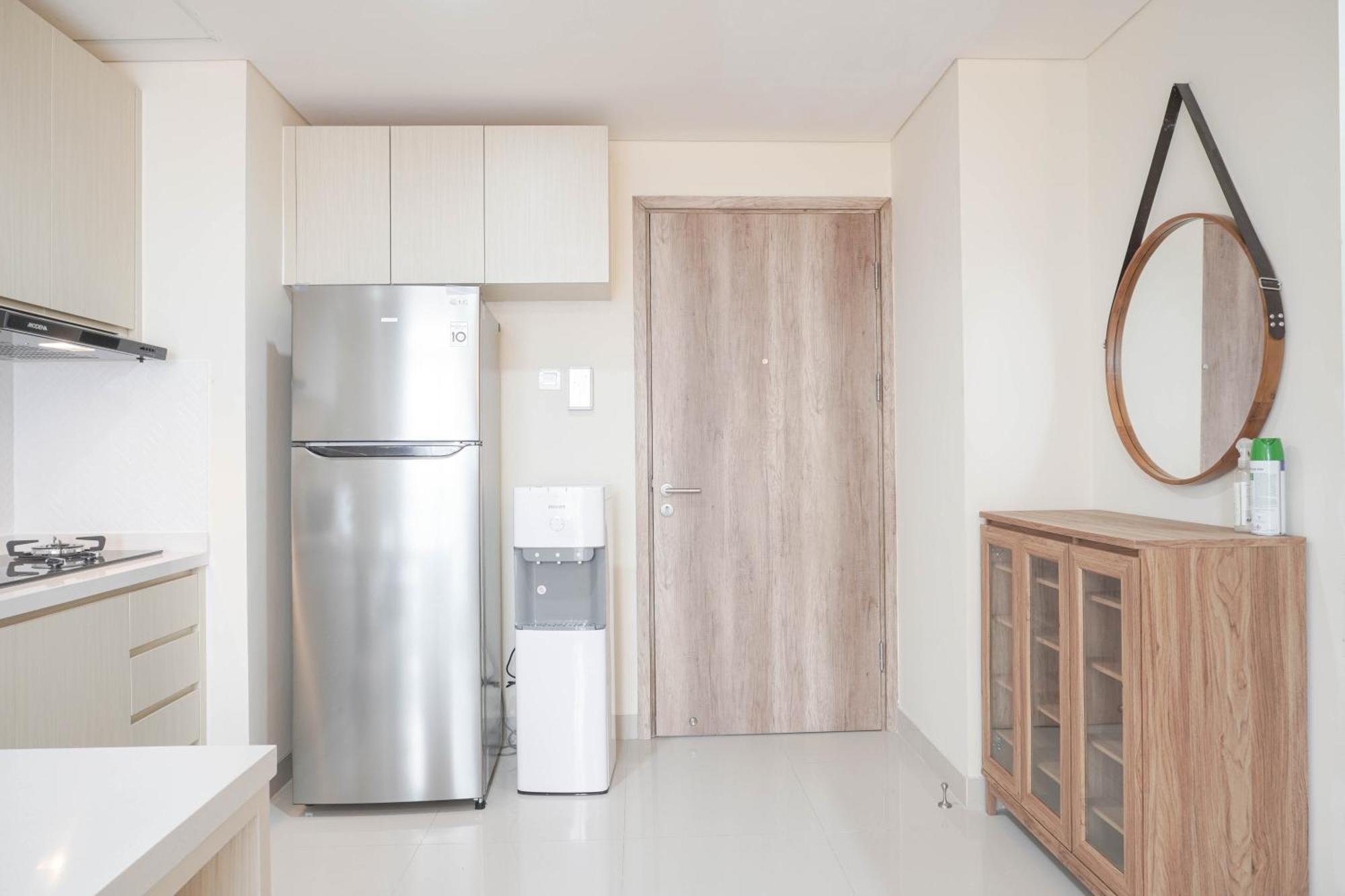 And Comfort 2br At Pejaten Park By Travelio Pangsapuri Jakarta